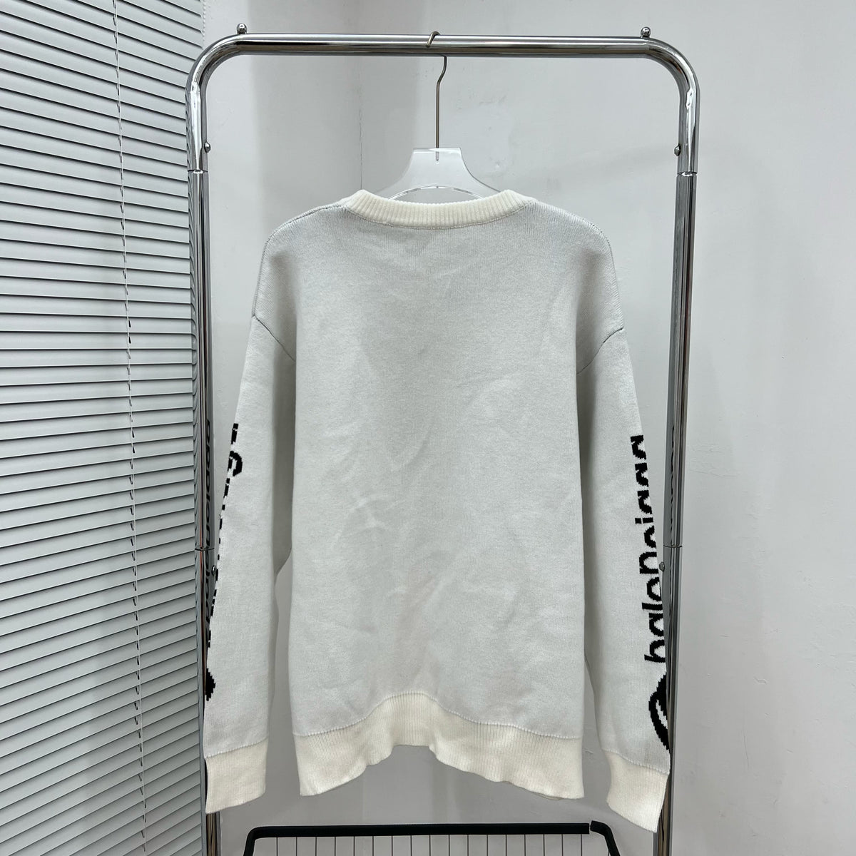 U1R86J73 Popular Sweaters