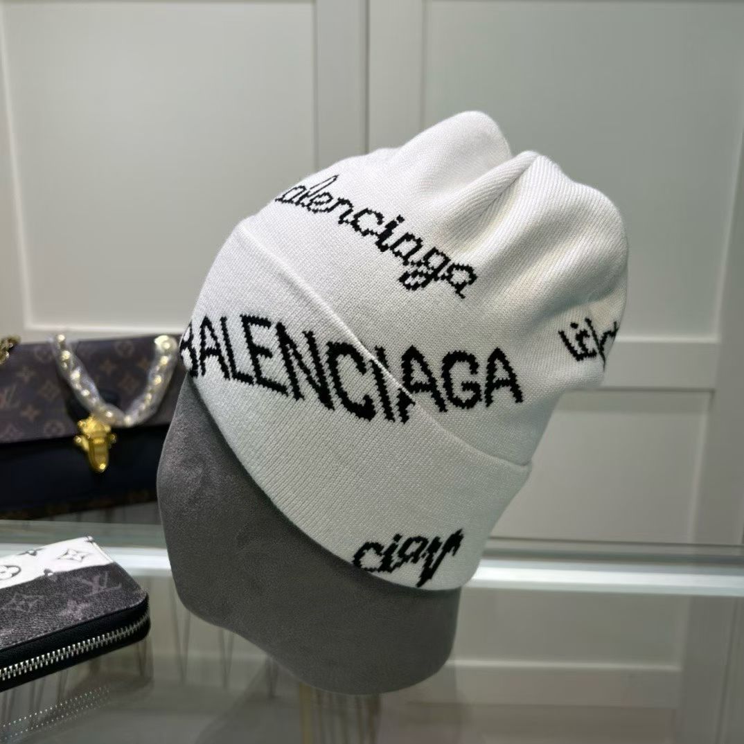 M1R86J75 Fashion hats