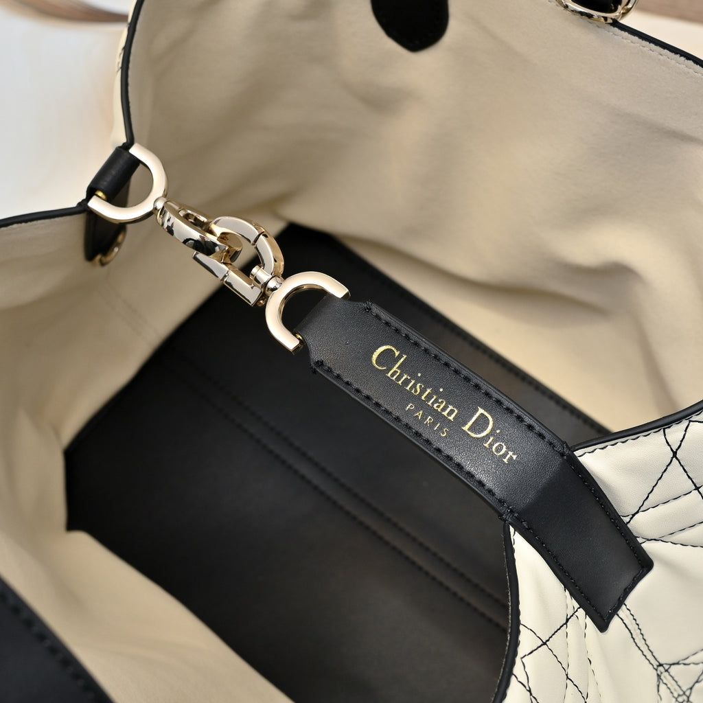 B1R76D40 Fashion leather bag