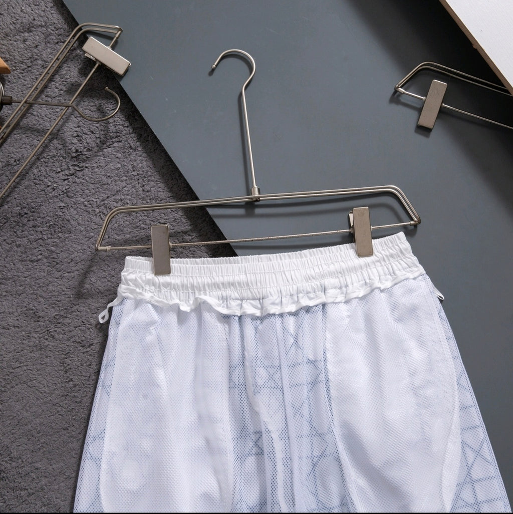 U1N36F25 Popular shorts