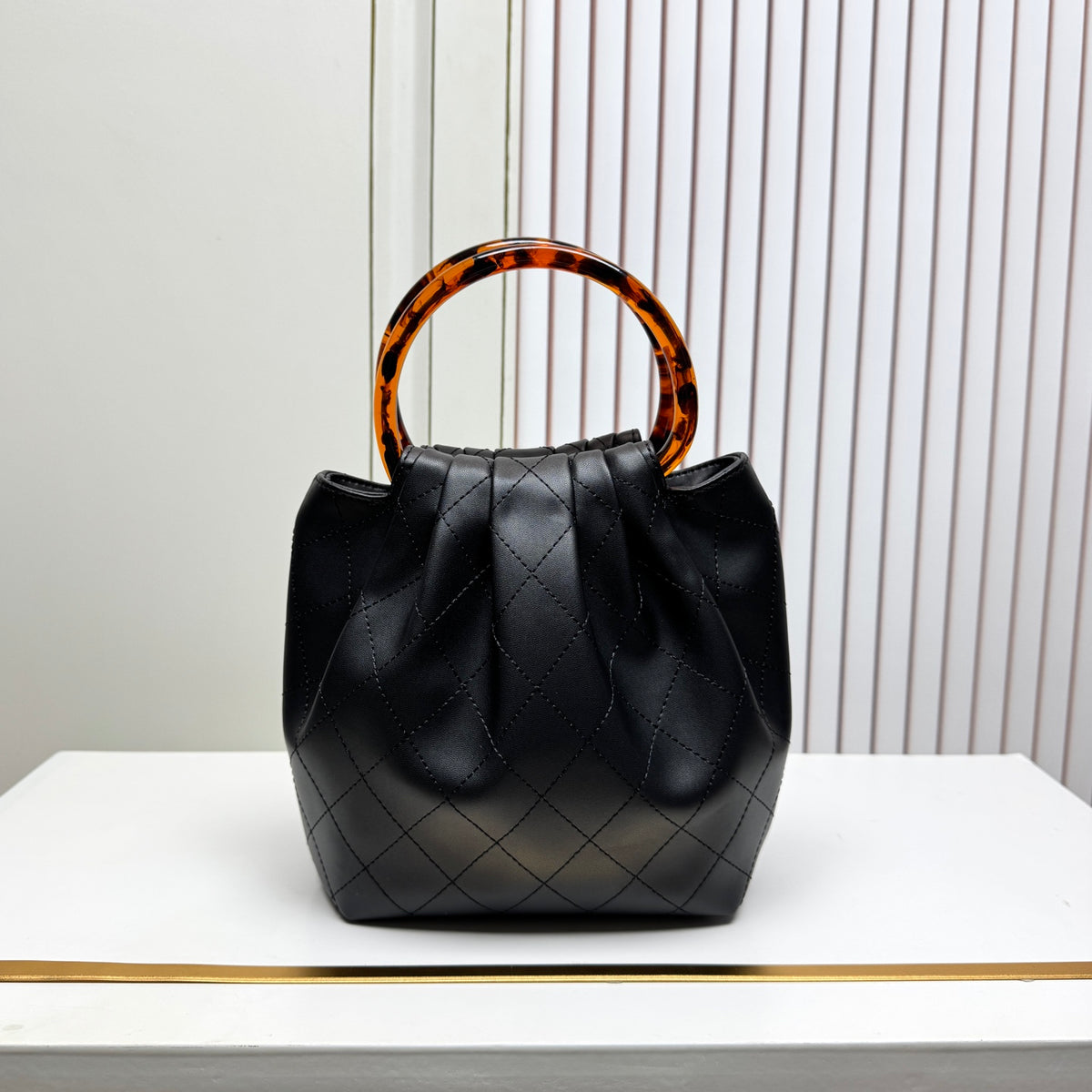 B1R96C7 Popular leather bag
