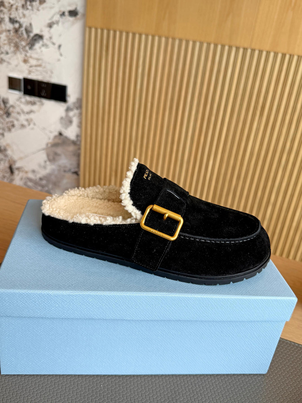 Z2R96P5 Popular high-quality shoes