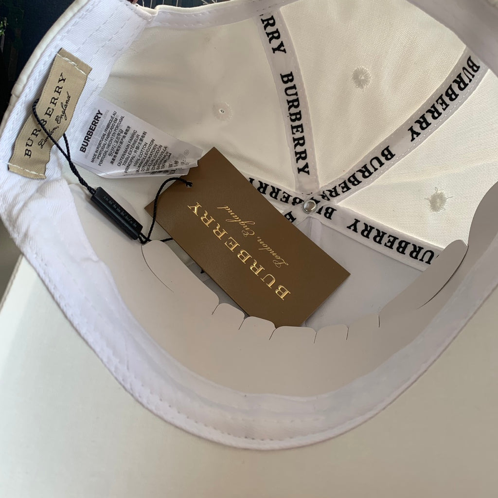 M1N46R3 Fashion hats