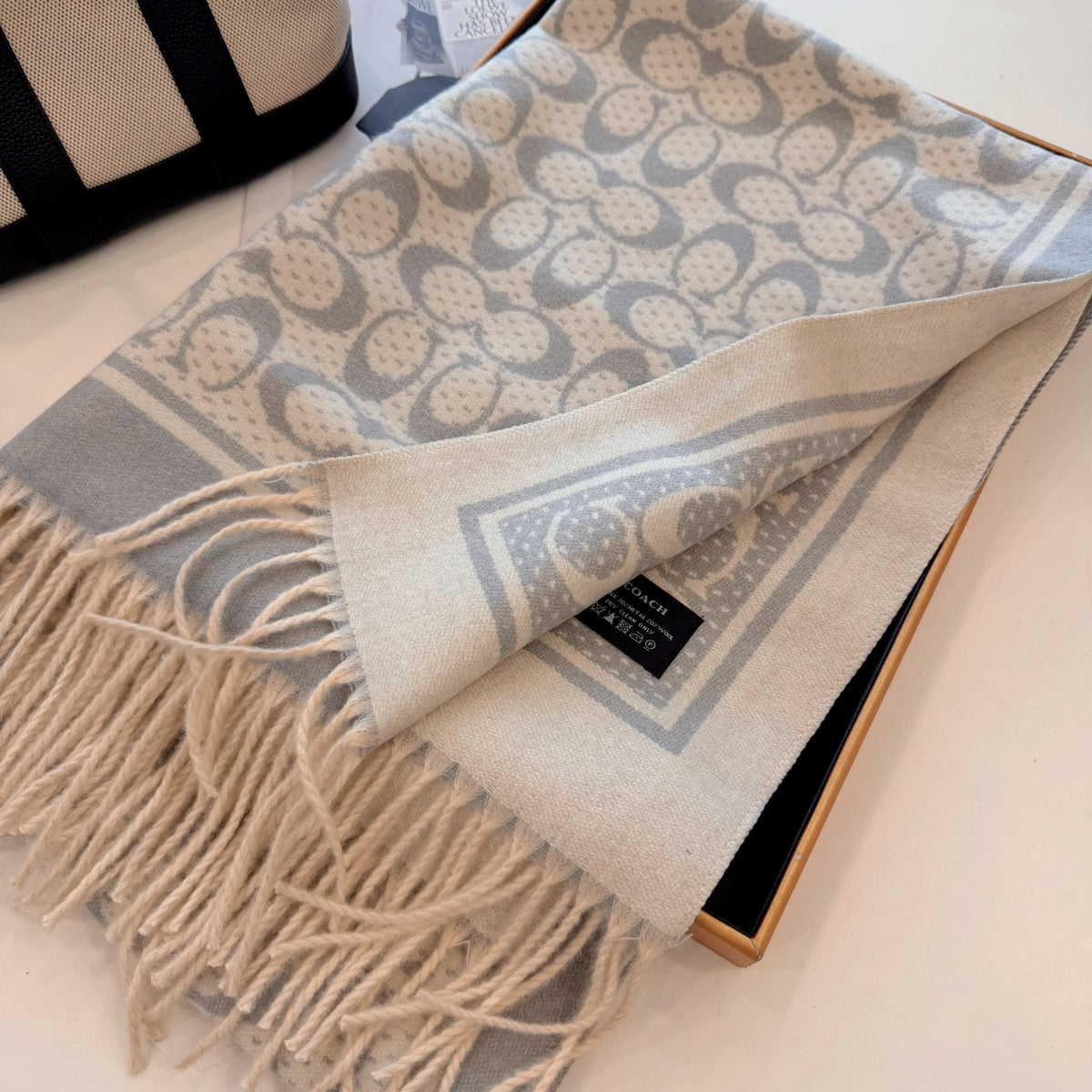 W1R86A56 Fashion Winter Scarves