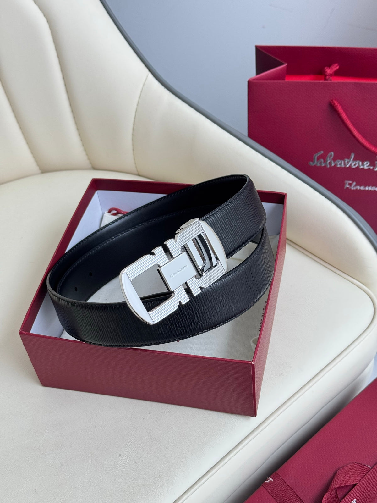 1115QA54P Popular High quality belt With full package