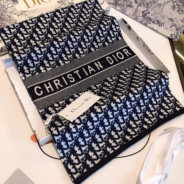 W1R96D11 Popular Winter Scarves