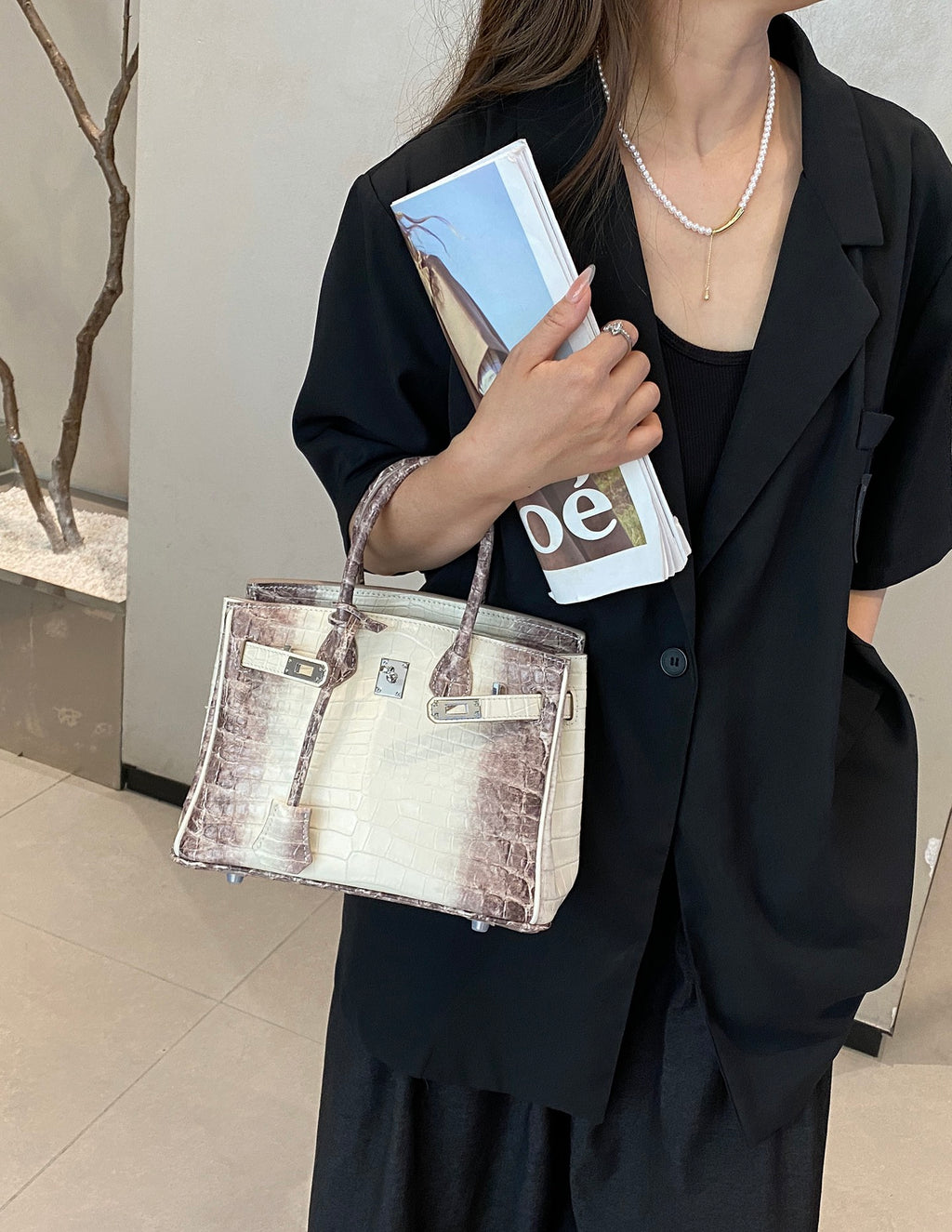 B1R86H2 Popular leather bag