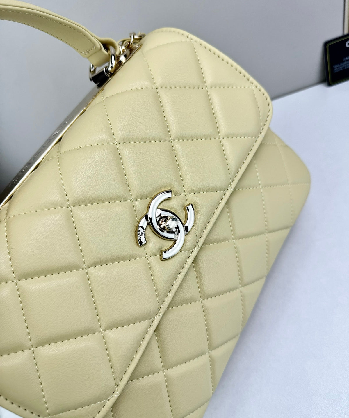 B1X76C8 Fashion leather bag