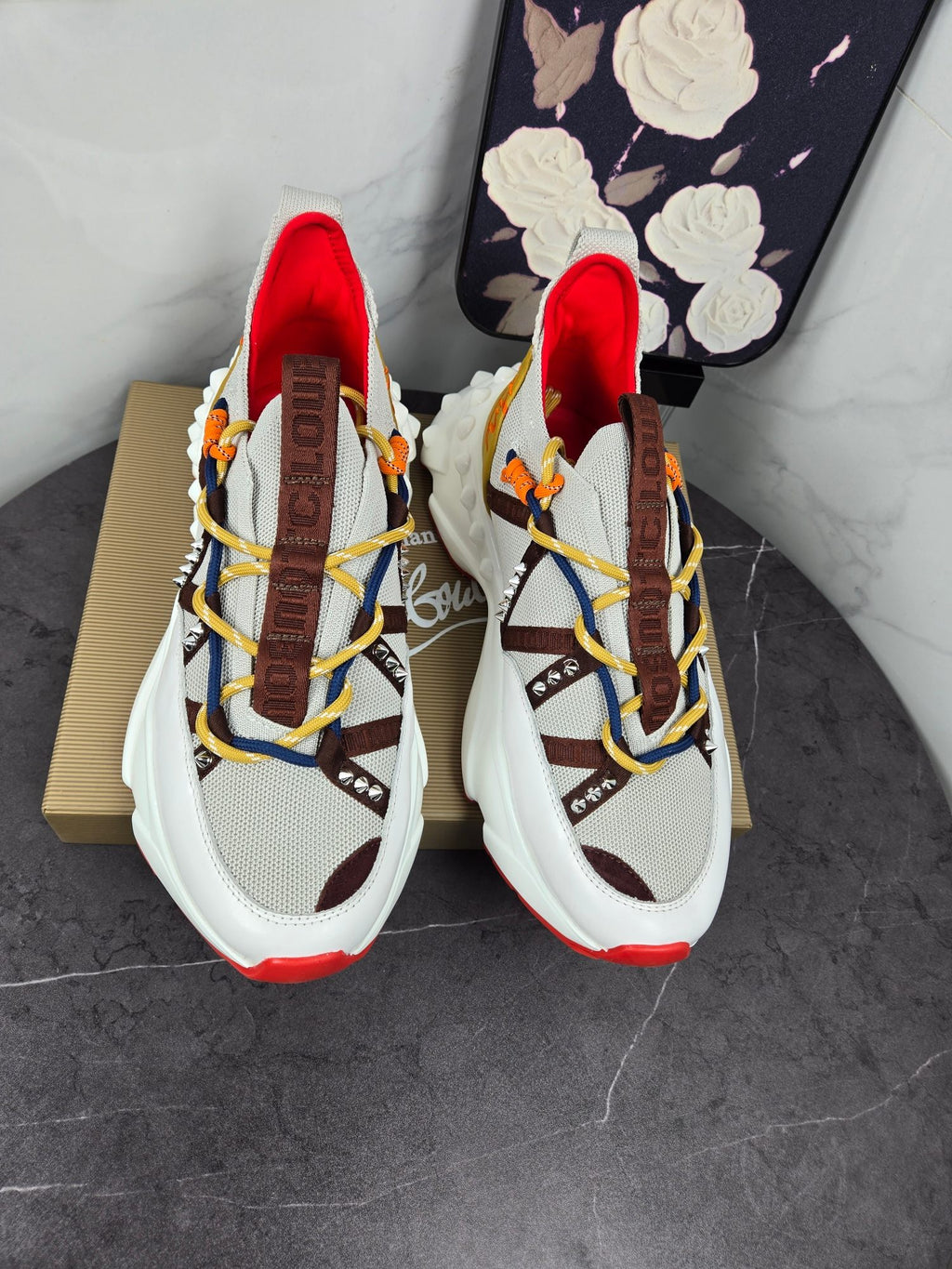 Z2P96A13 Popular high-quality shoes