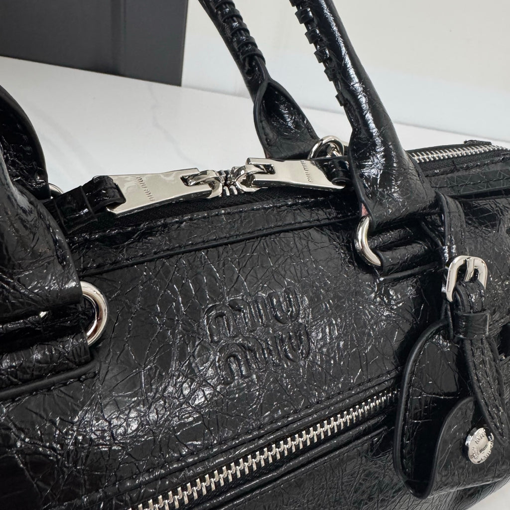 B1R76A21 Fashion leather bag