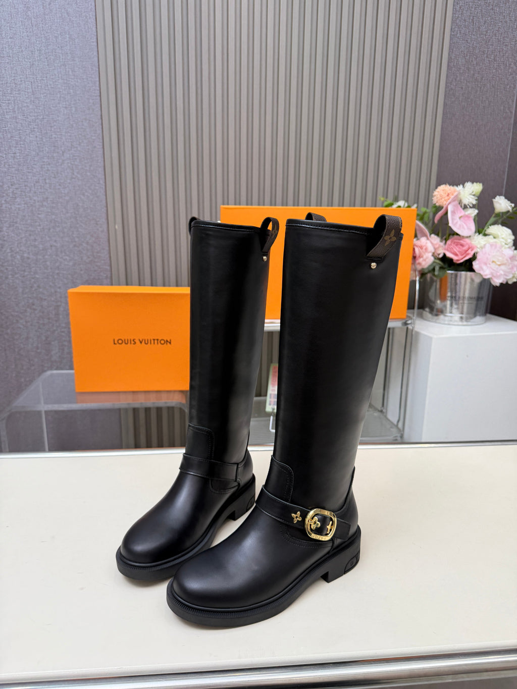 Z2P106E21 Fashion high-quality shoes
