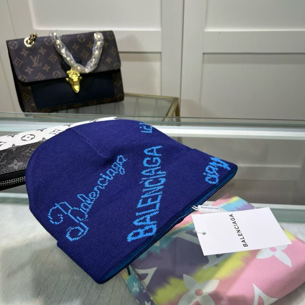 M1R86J75 Fashion hats