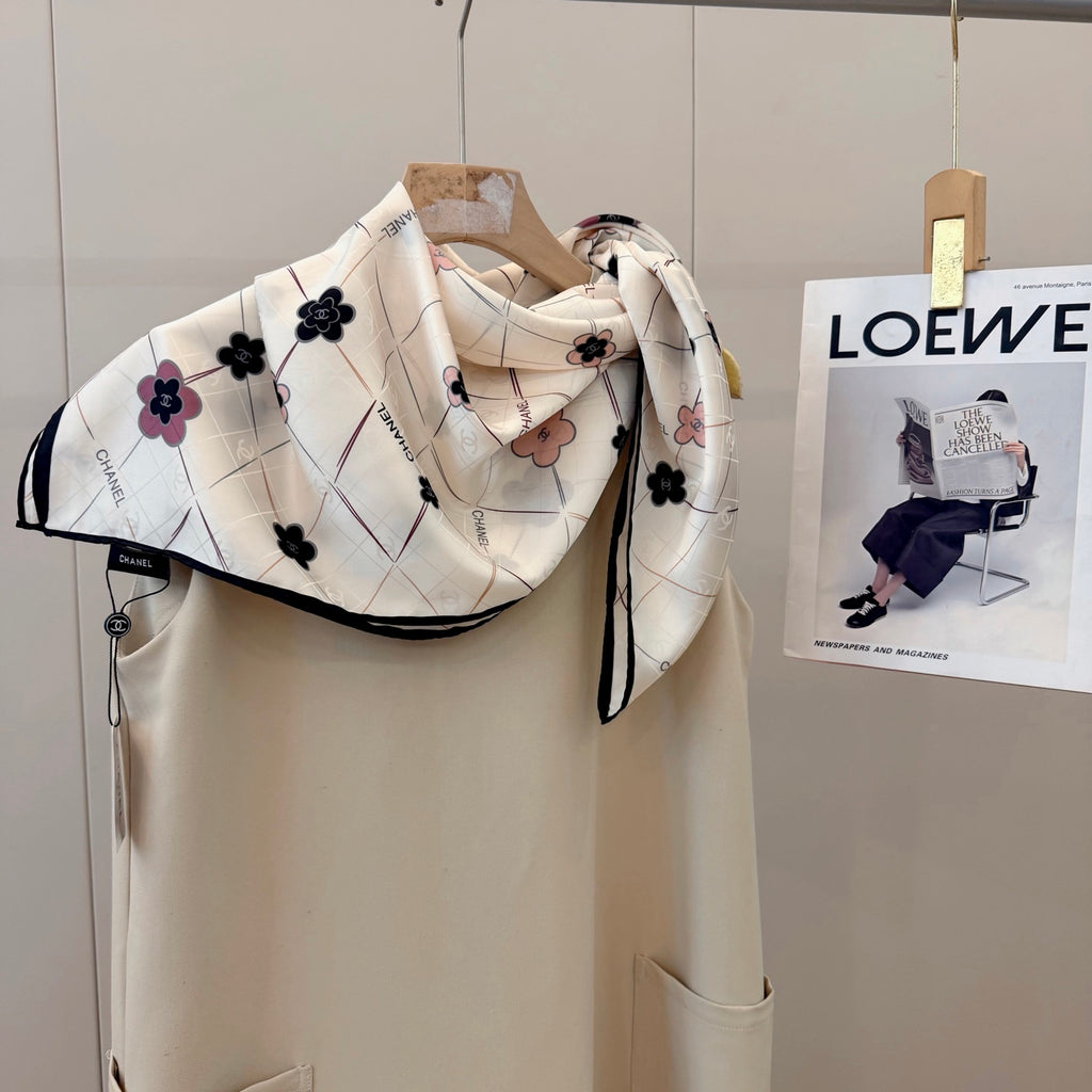 W1N76C1 Popular Silk Scarves