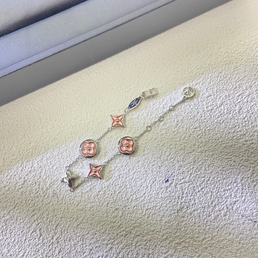 X5N76E41X Popular  Bracelets(mini 4 flower)