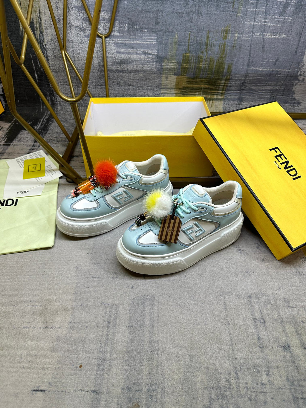 Z2P96F17 Fashion high-quality shoes