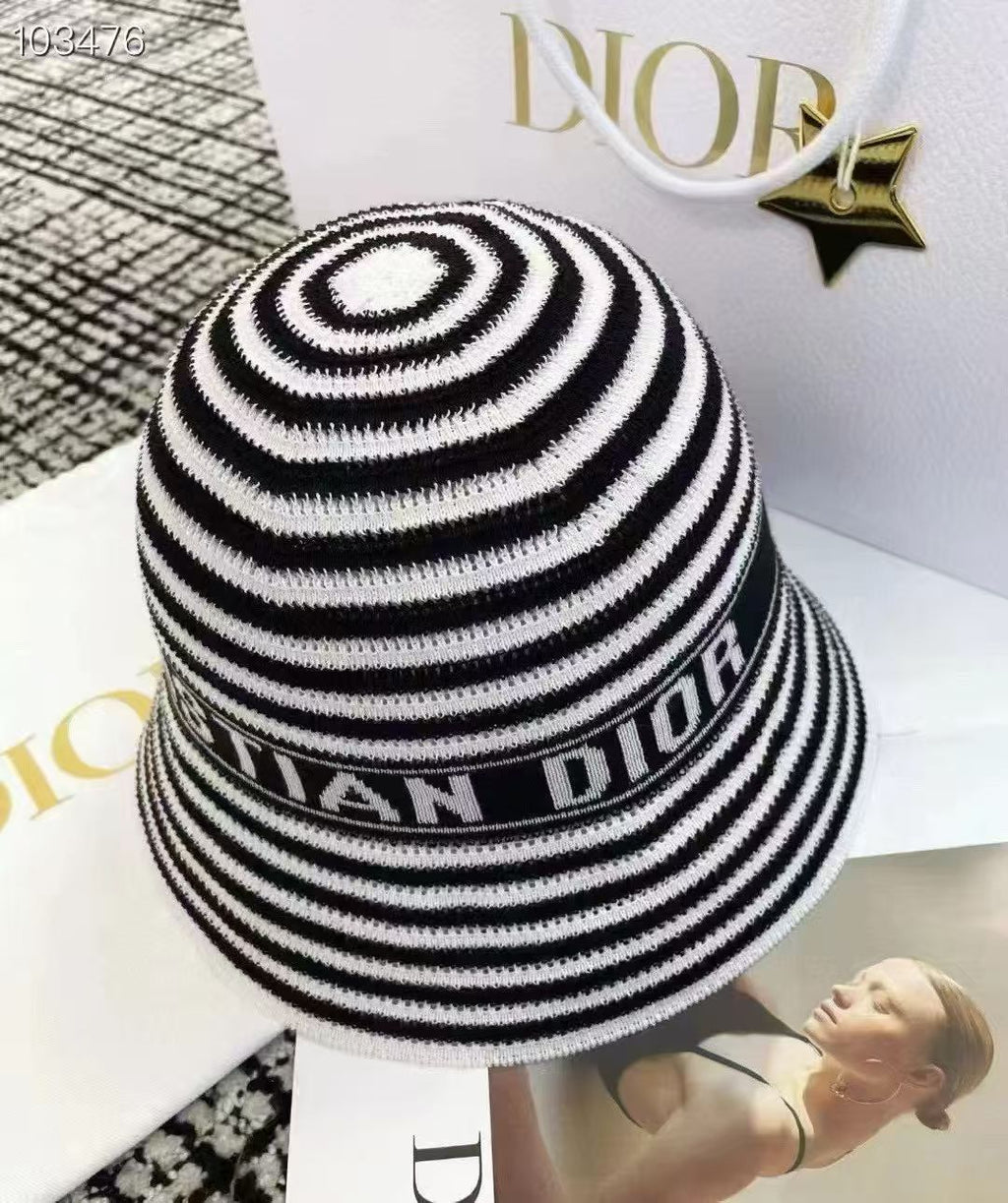 M1R76D21 Fashion hats