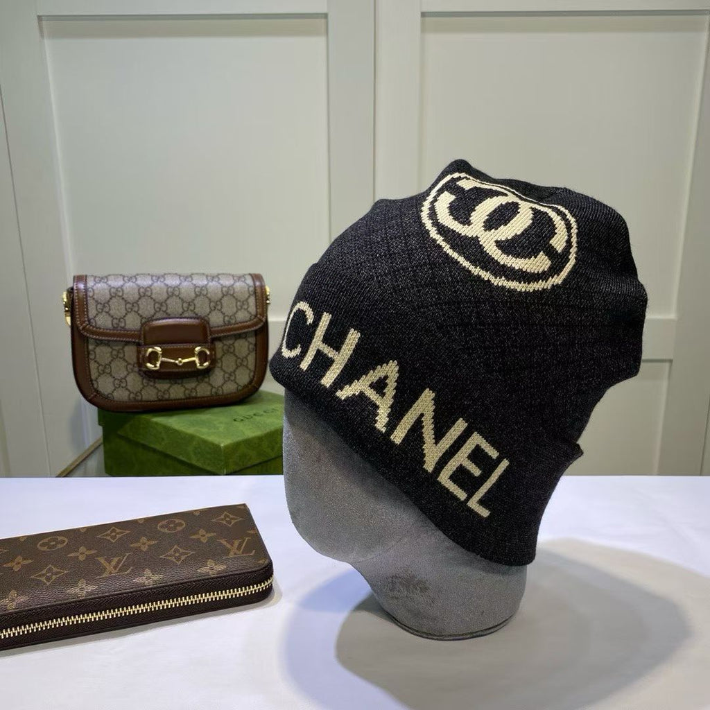 M1R86C60 Fashion hats