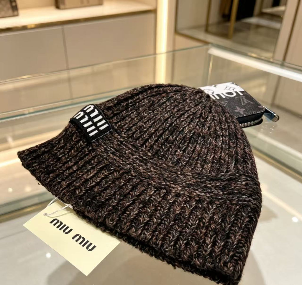 M1R86A6 Fashion hats
