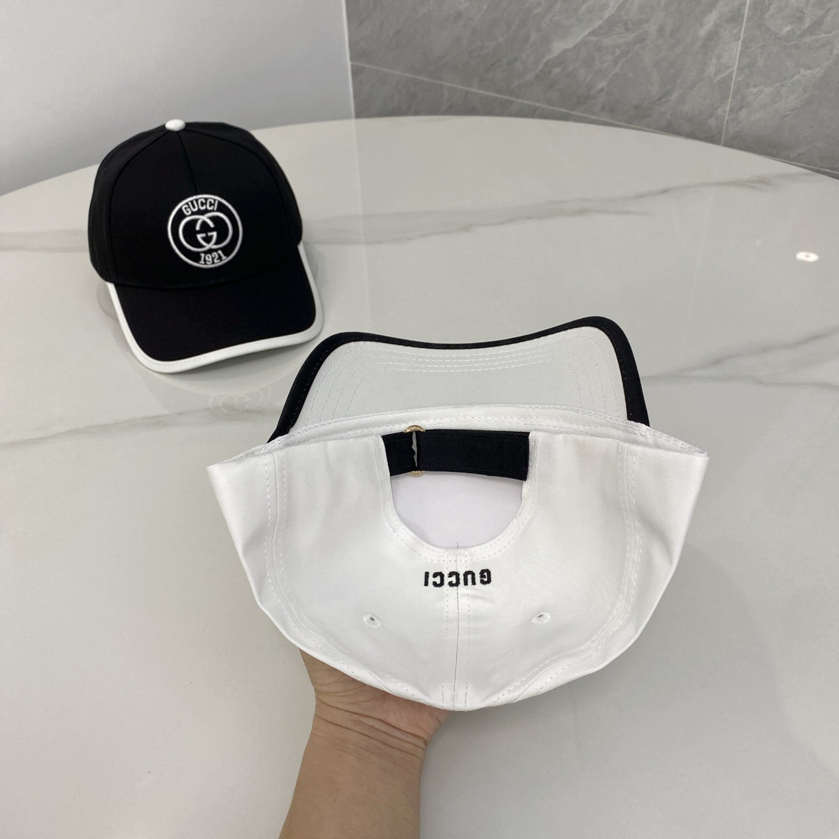 M1R86B120 Fashion hats