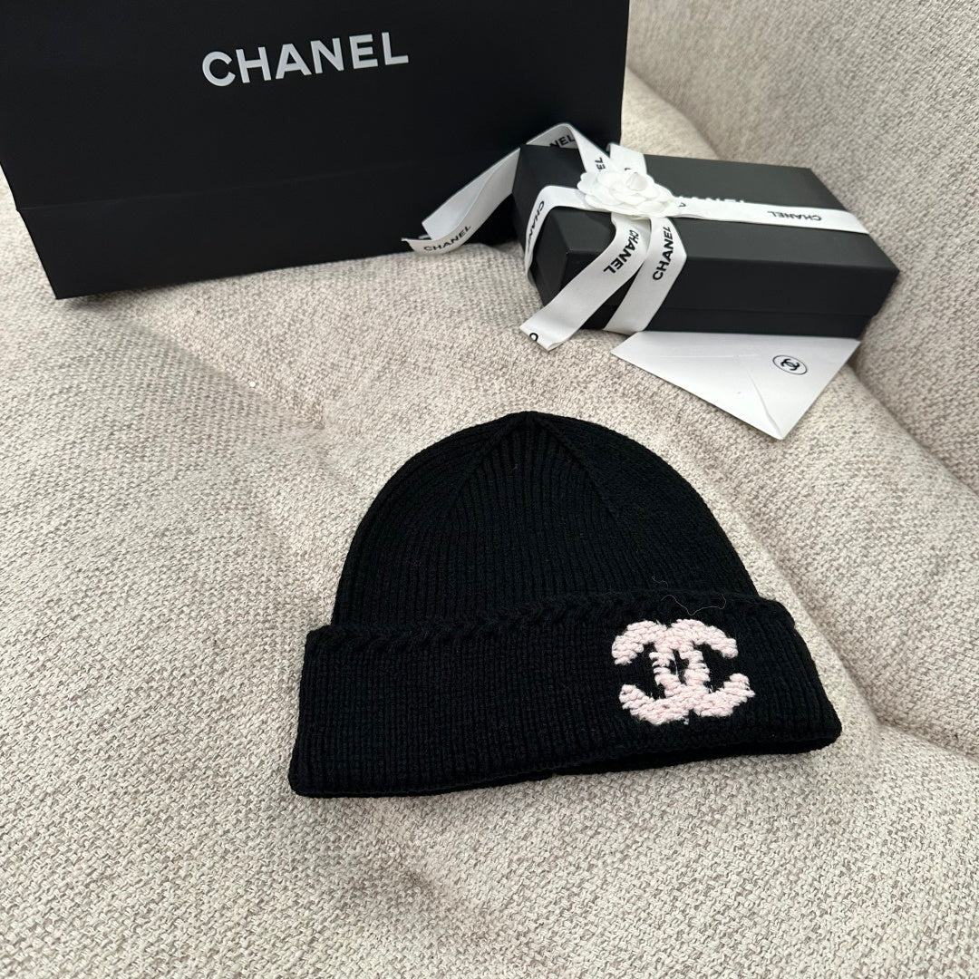 M1R96C2 Fashion hats