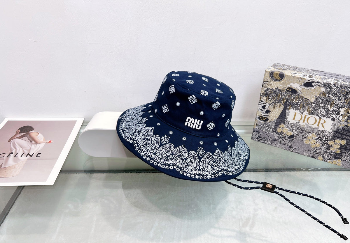 M1Q85A82 Popular hats