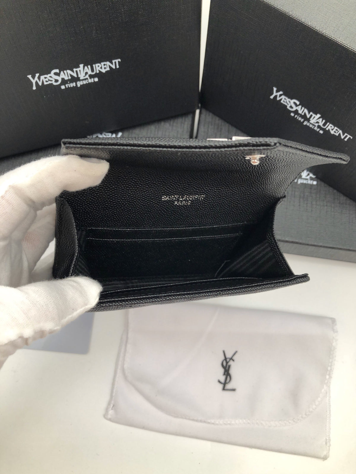 136PSL13B Popular card holder