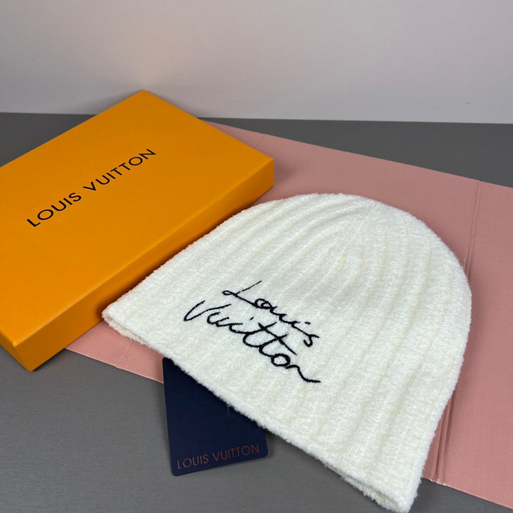 M1R86E5 Fashion hats