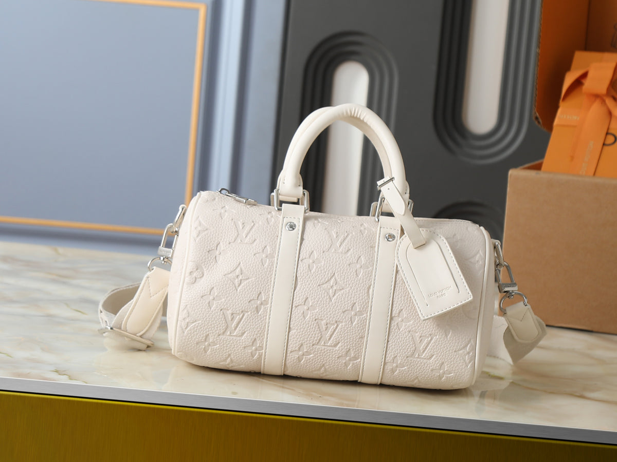 B1R76E52 Popular leather bag