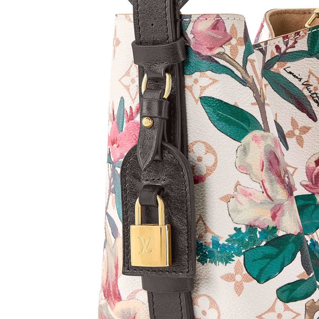 B1R76E37 Trendy classic high-quality coated canvas bags