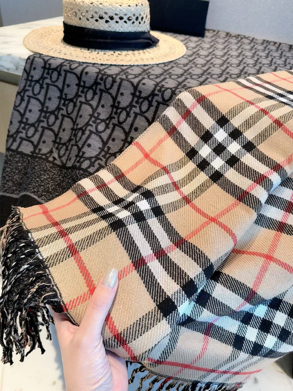 W1R106D8 Fashion Winter Scarves