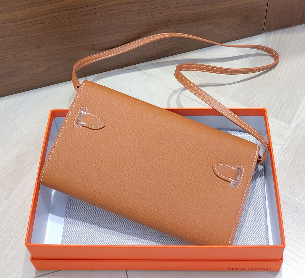 B1X66H10 Fashion high-quality leather bag