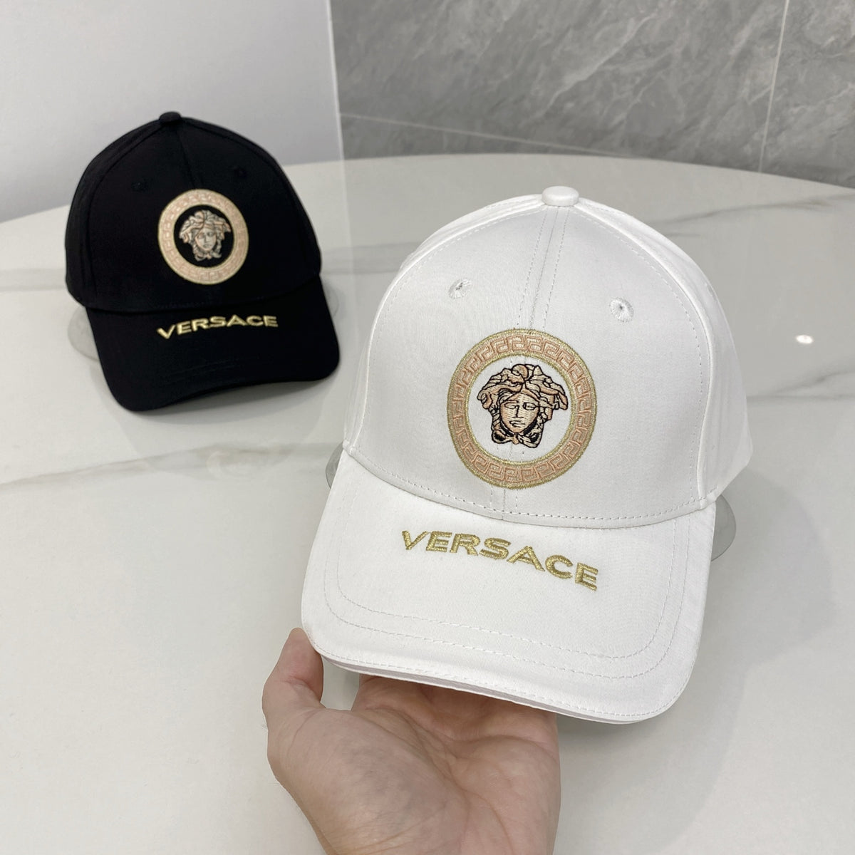 M1R86V121 Popular hats