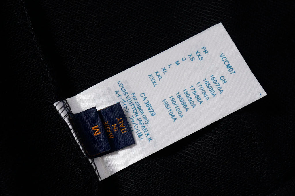U1R106E41 Fashion Coats . Pants