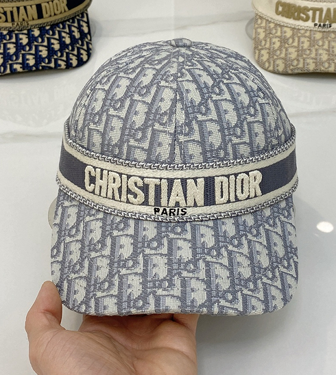M1R86D127 Popular hats