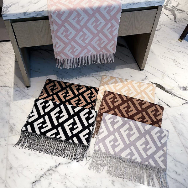 W1R86F98 Popular Winter Scarves