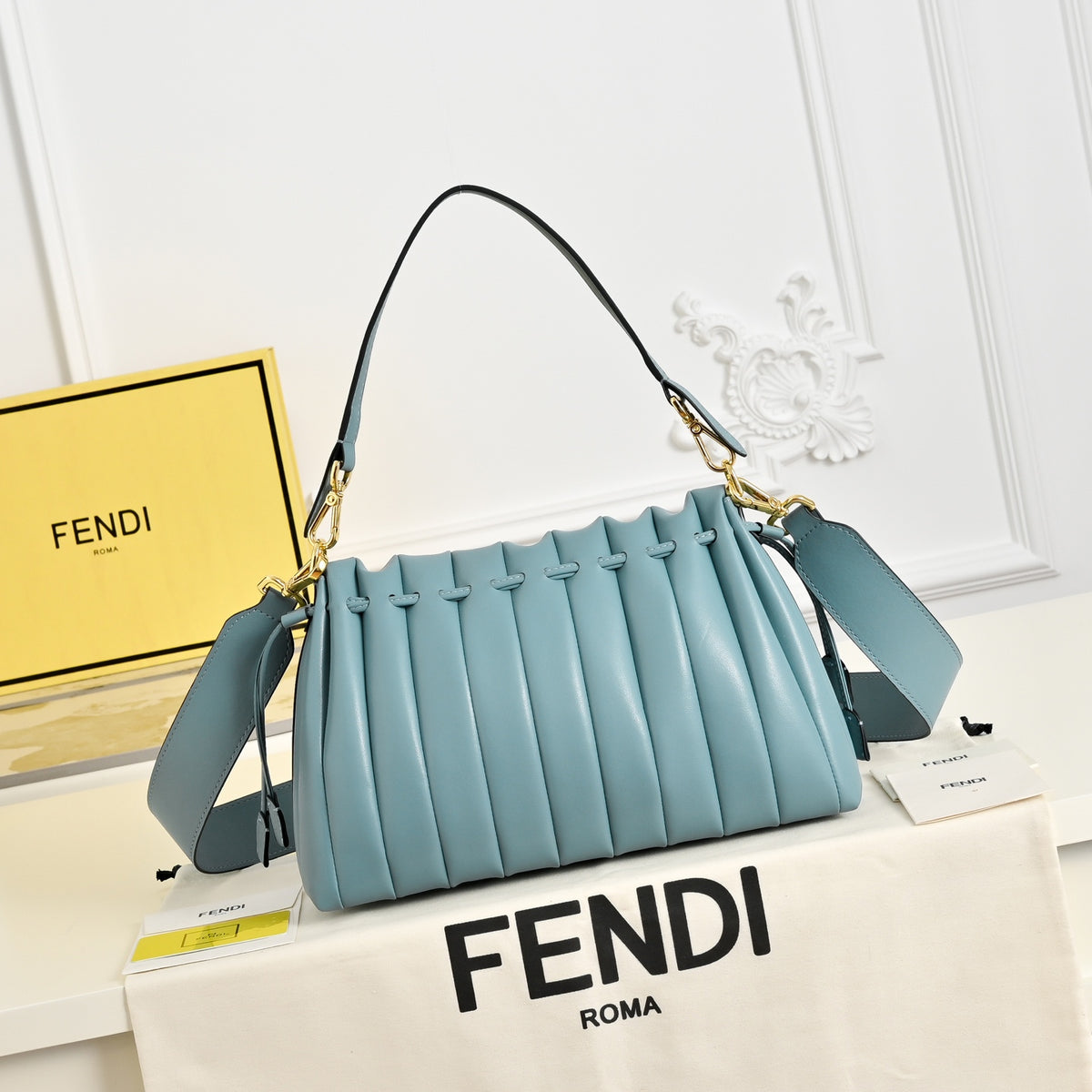 136PF106B Popular leather bag