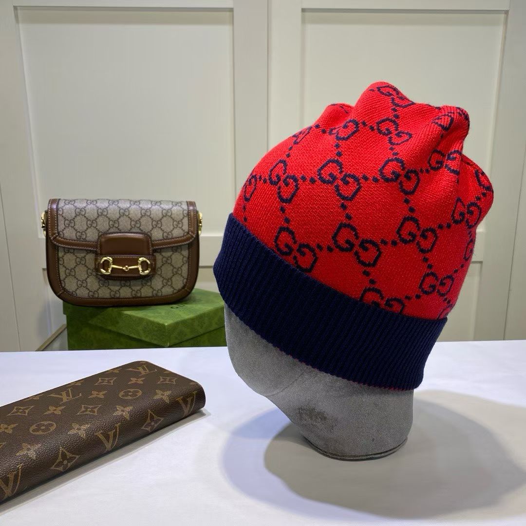 M1R86B73 Fashion hats