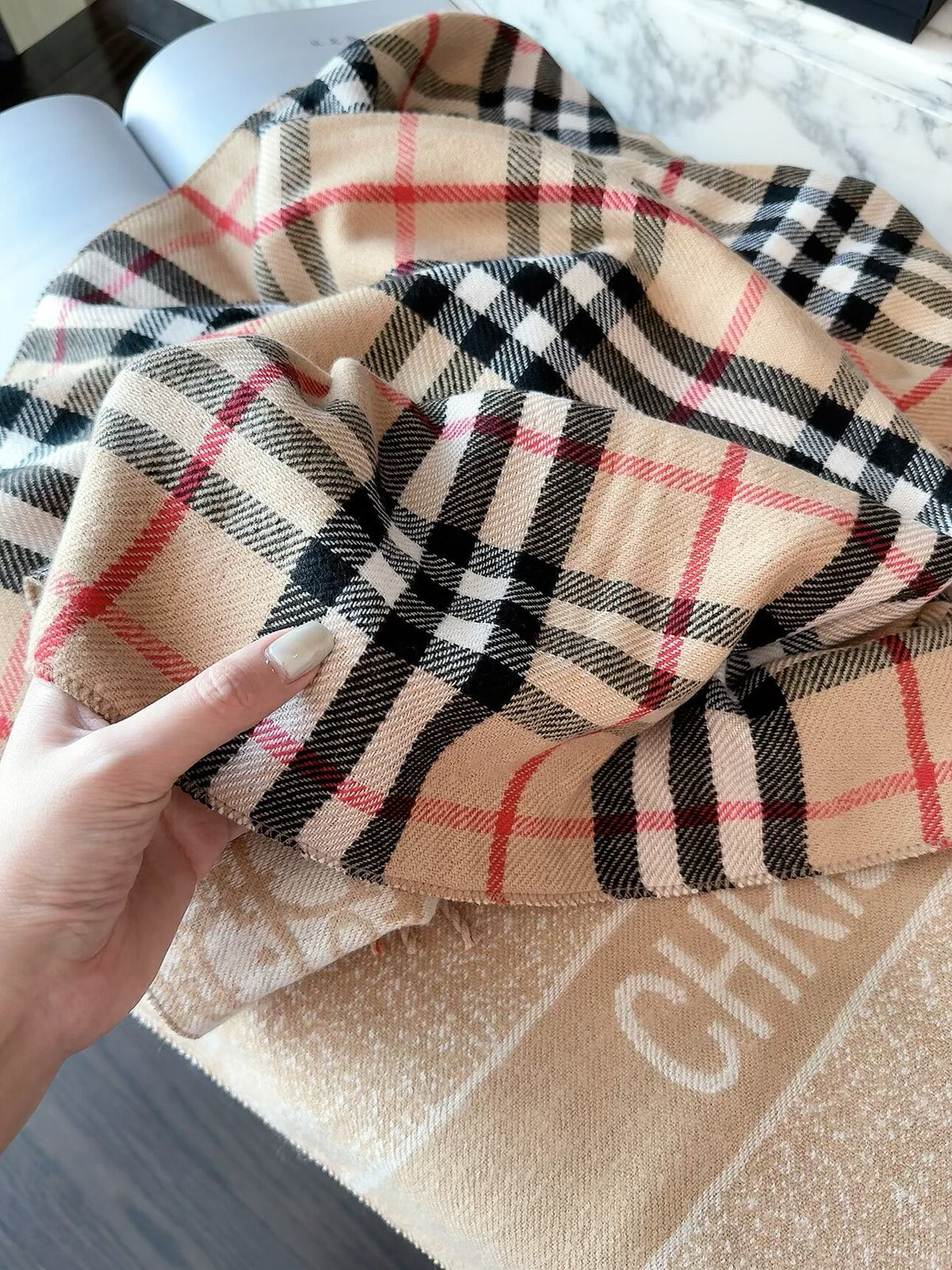 W1R106D8 Fashion Winter Scarves