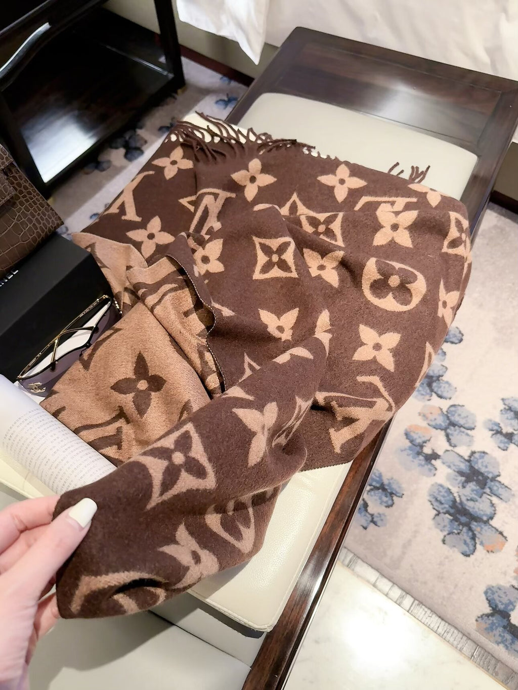 W1R96E126 Popular Winter Scarves