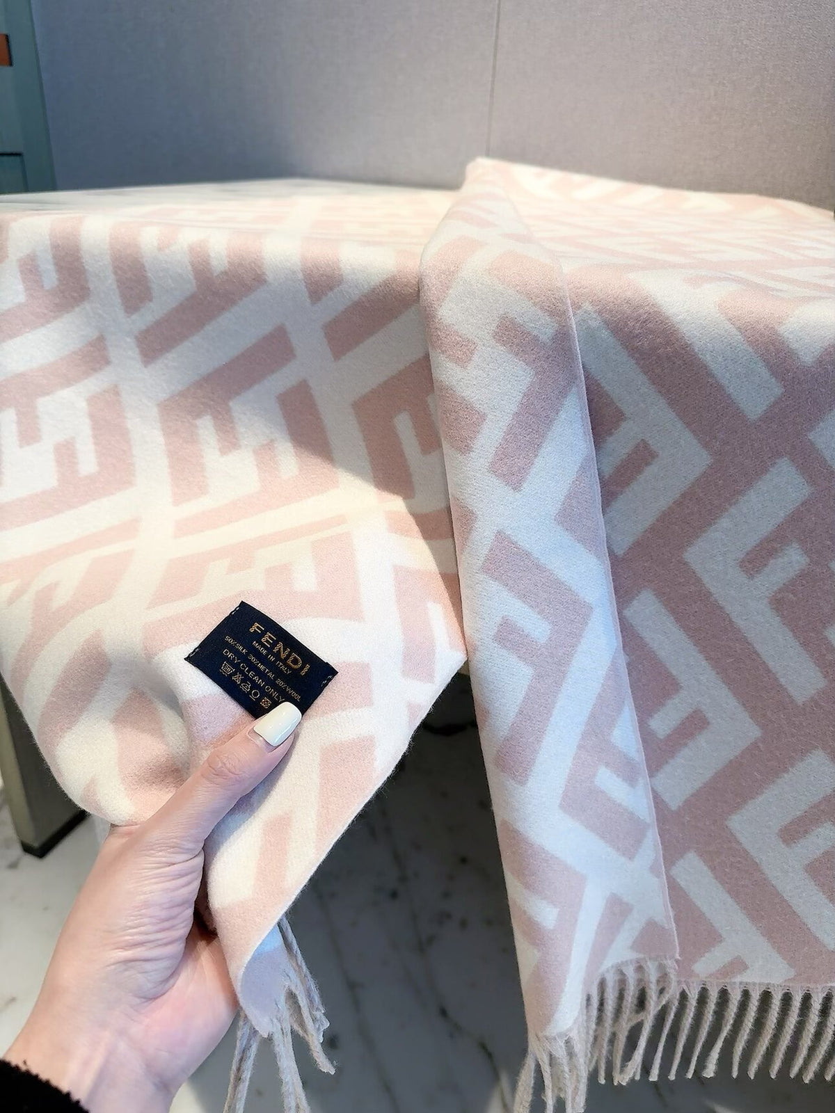 W1R86F98 Popular Winter Scarves