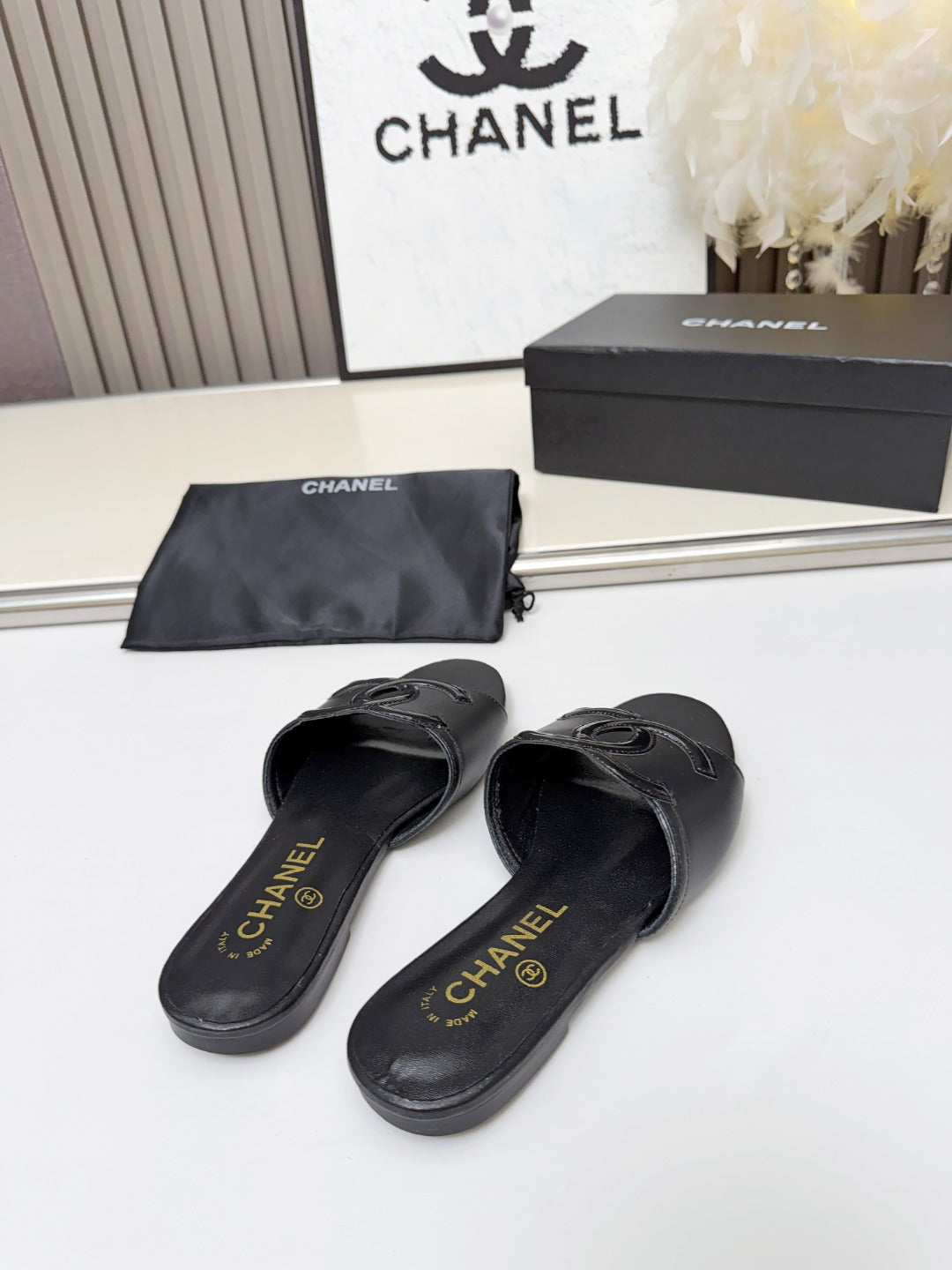 ZPX76C6  Popular high-quality leather slippers
