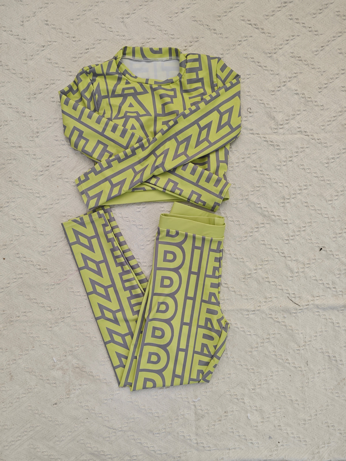 146RA145Y Popular Long sleeve swimsuit
