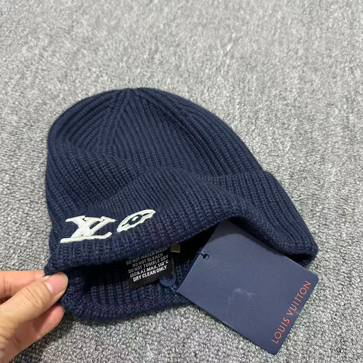 M1R96E31 Fashion hats