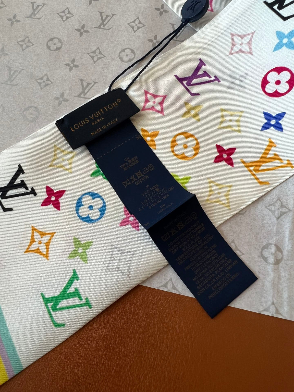 155NE41W Popular Silk Scarve