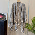 W1R96R85 Fashion cape