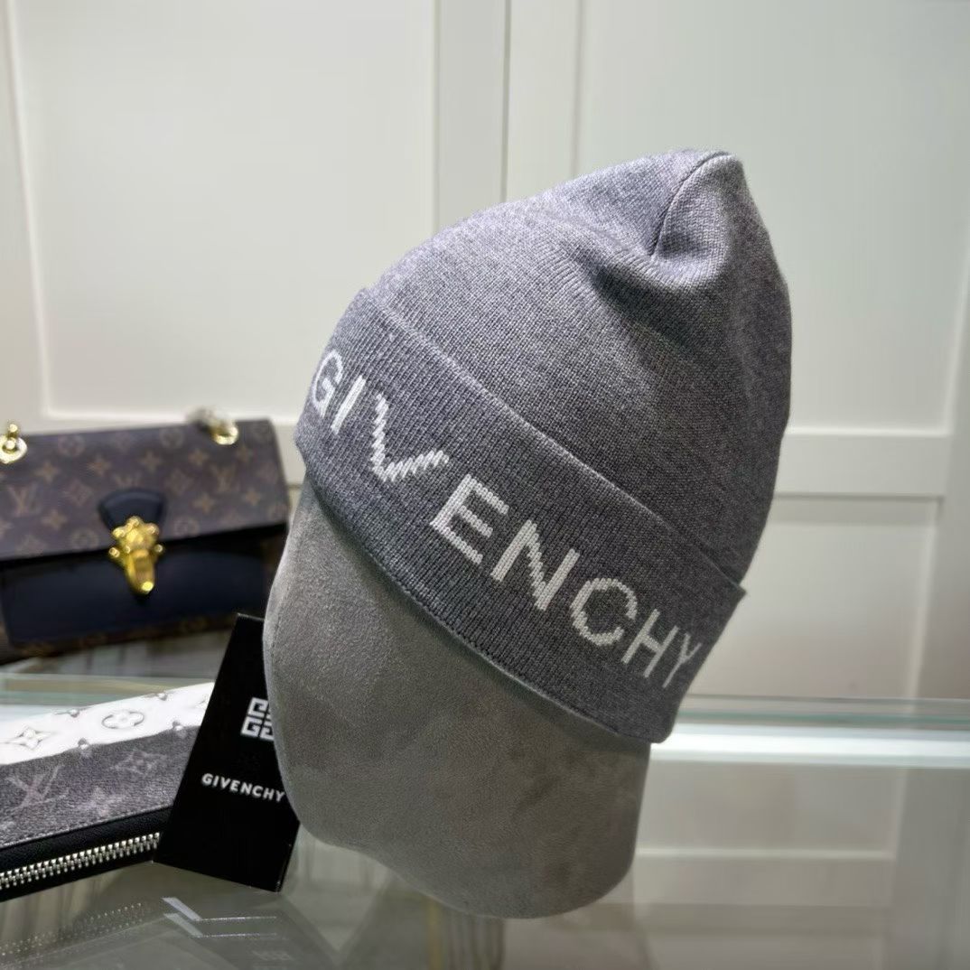 M1R86GV30 Fashion hats