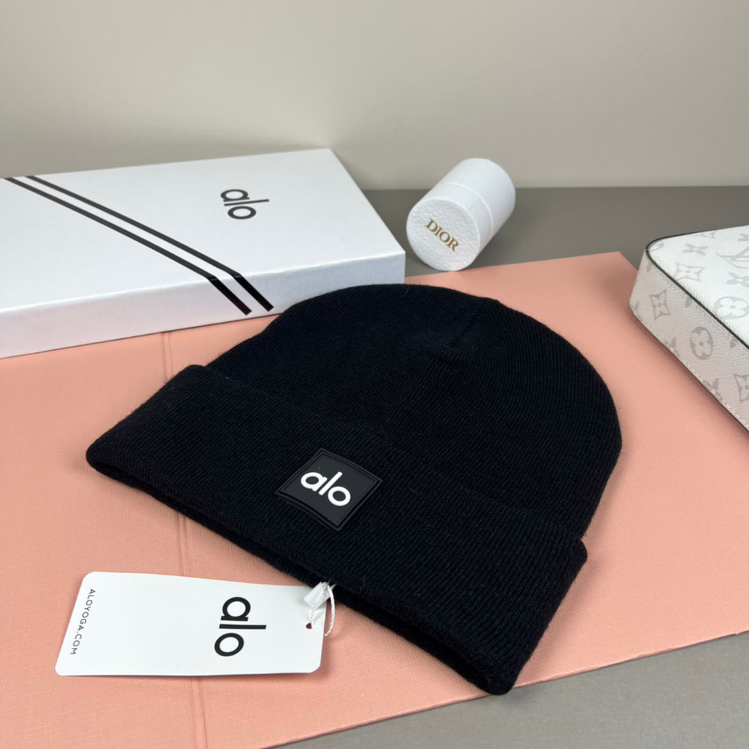 M1R96A30 Fashion hats