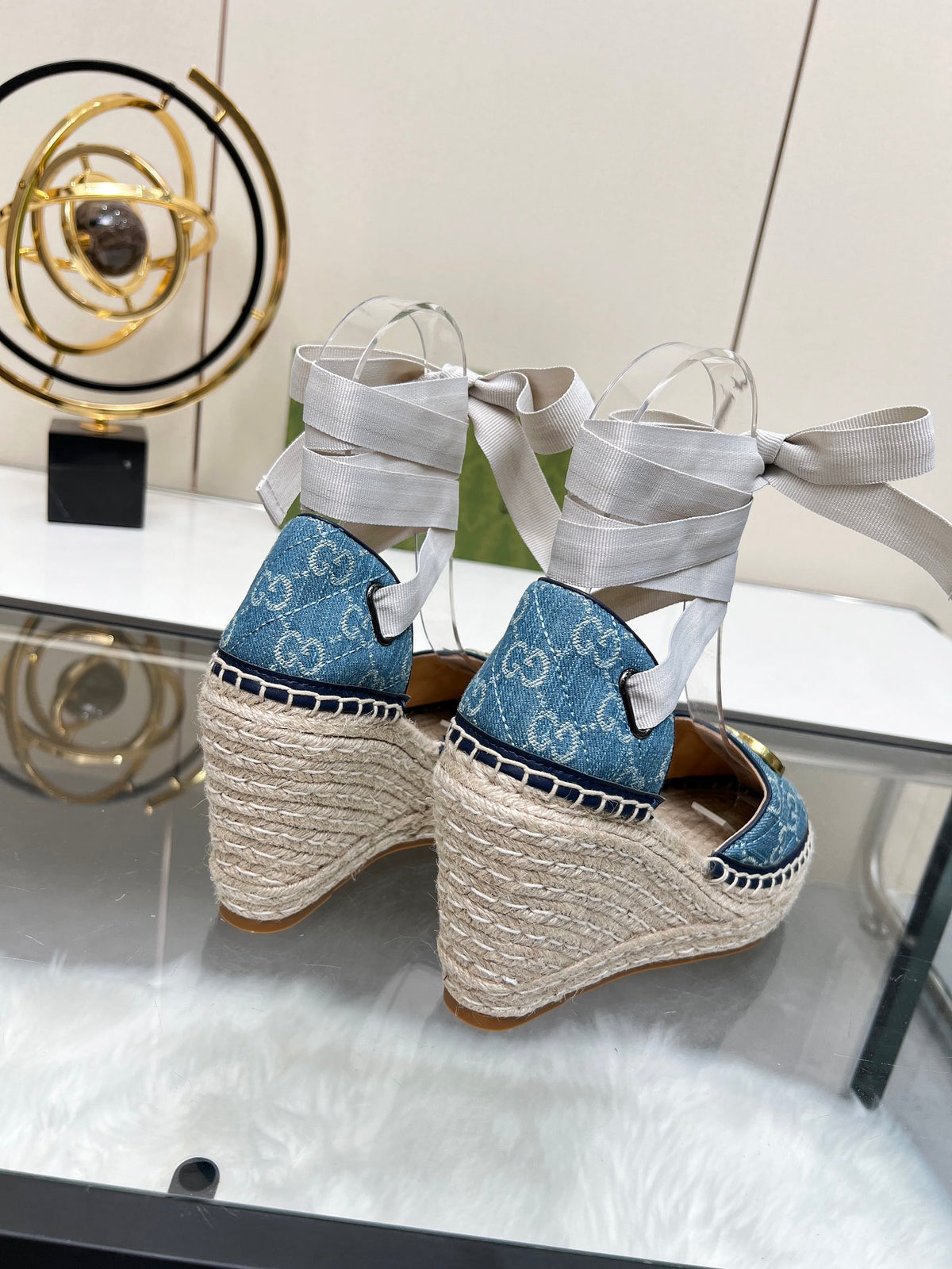 Z2X66B29  Popular High heels