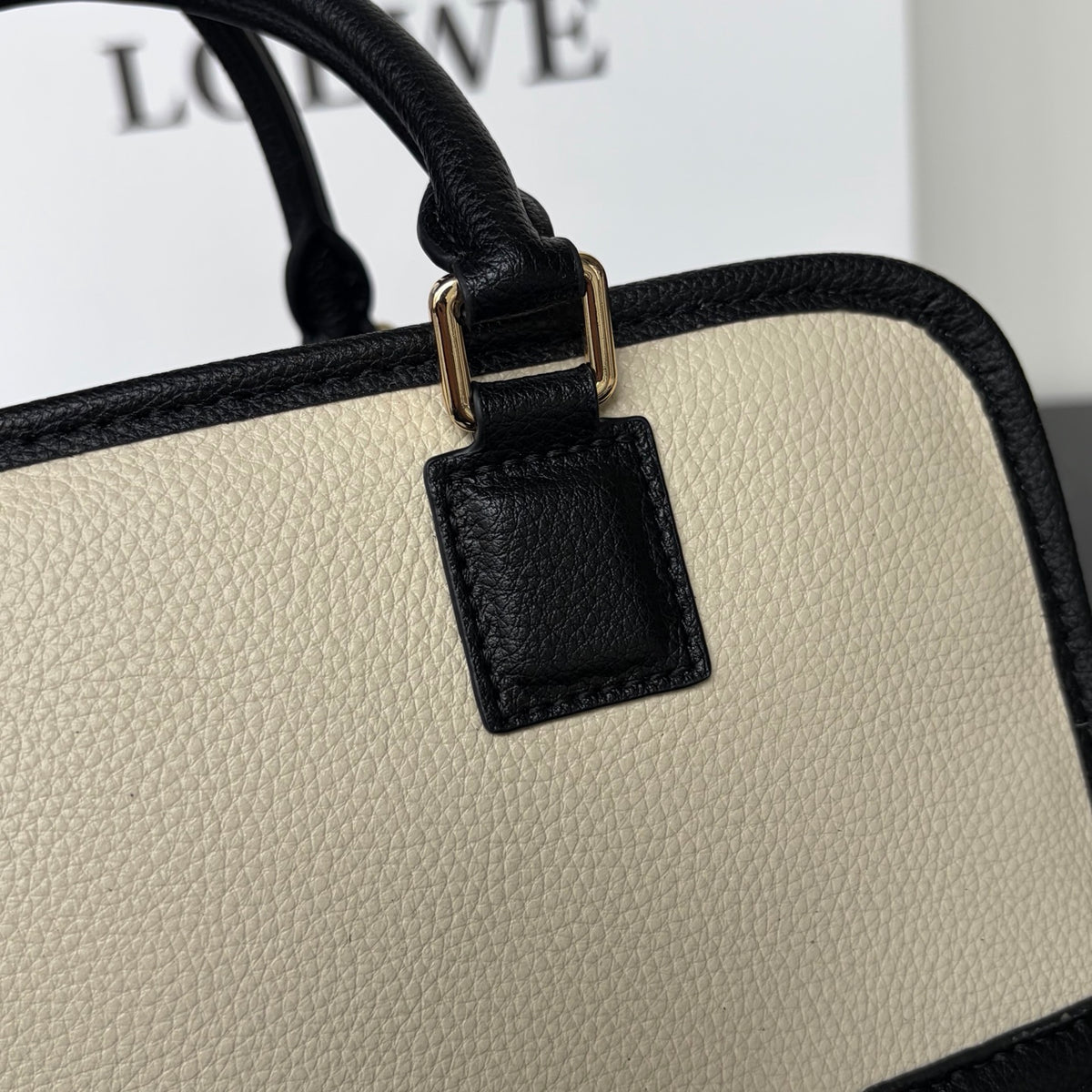 B1R66A12 Fashion leather bag