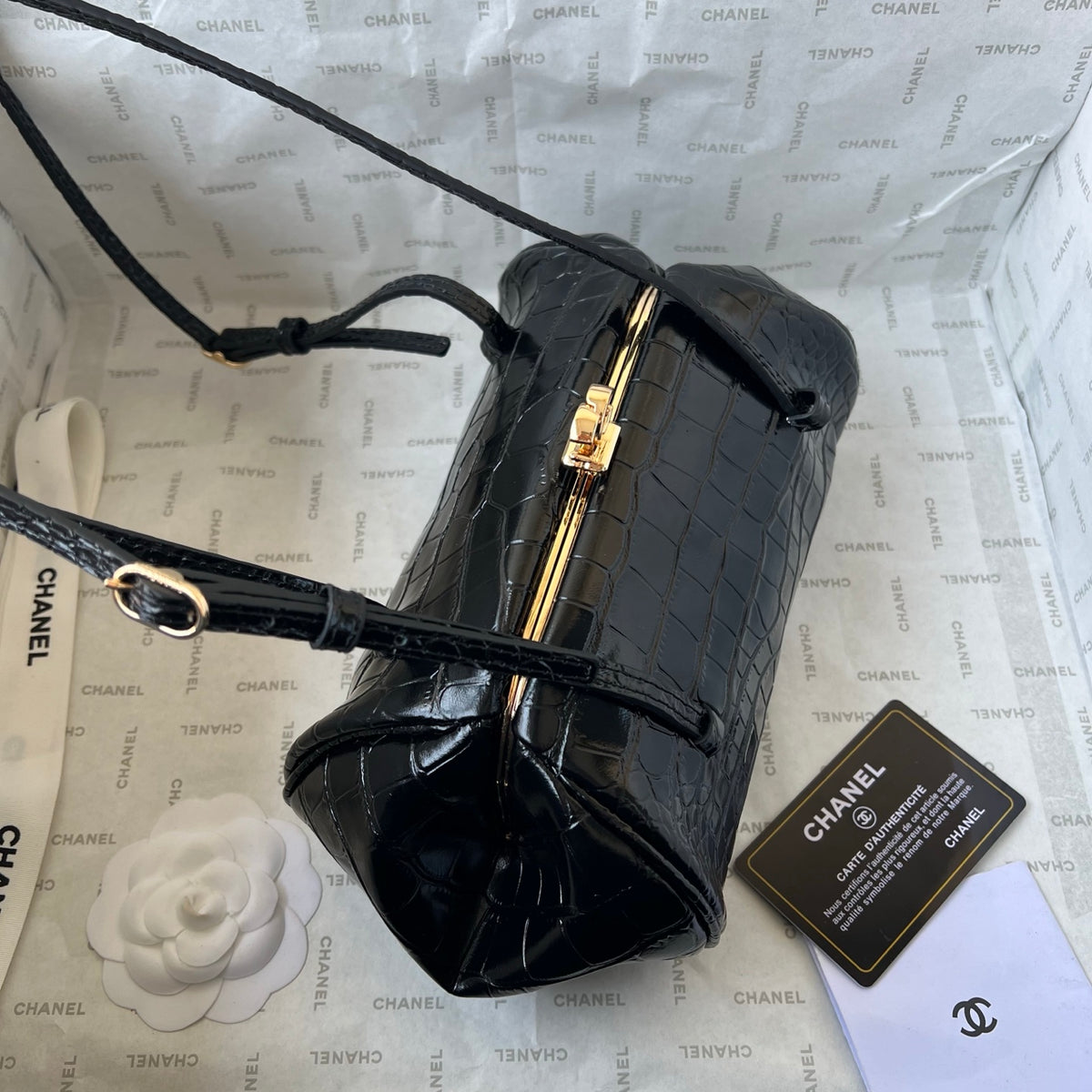 B1N96C16 Fashion bags